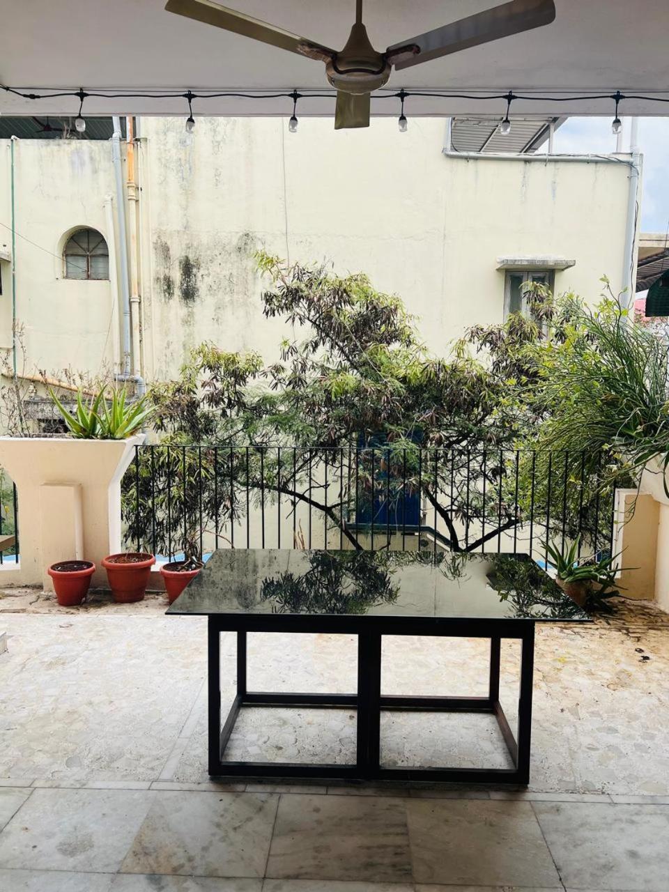 Lara Guest House Hyderabad Eksteriør bilde